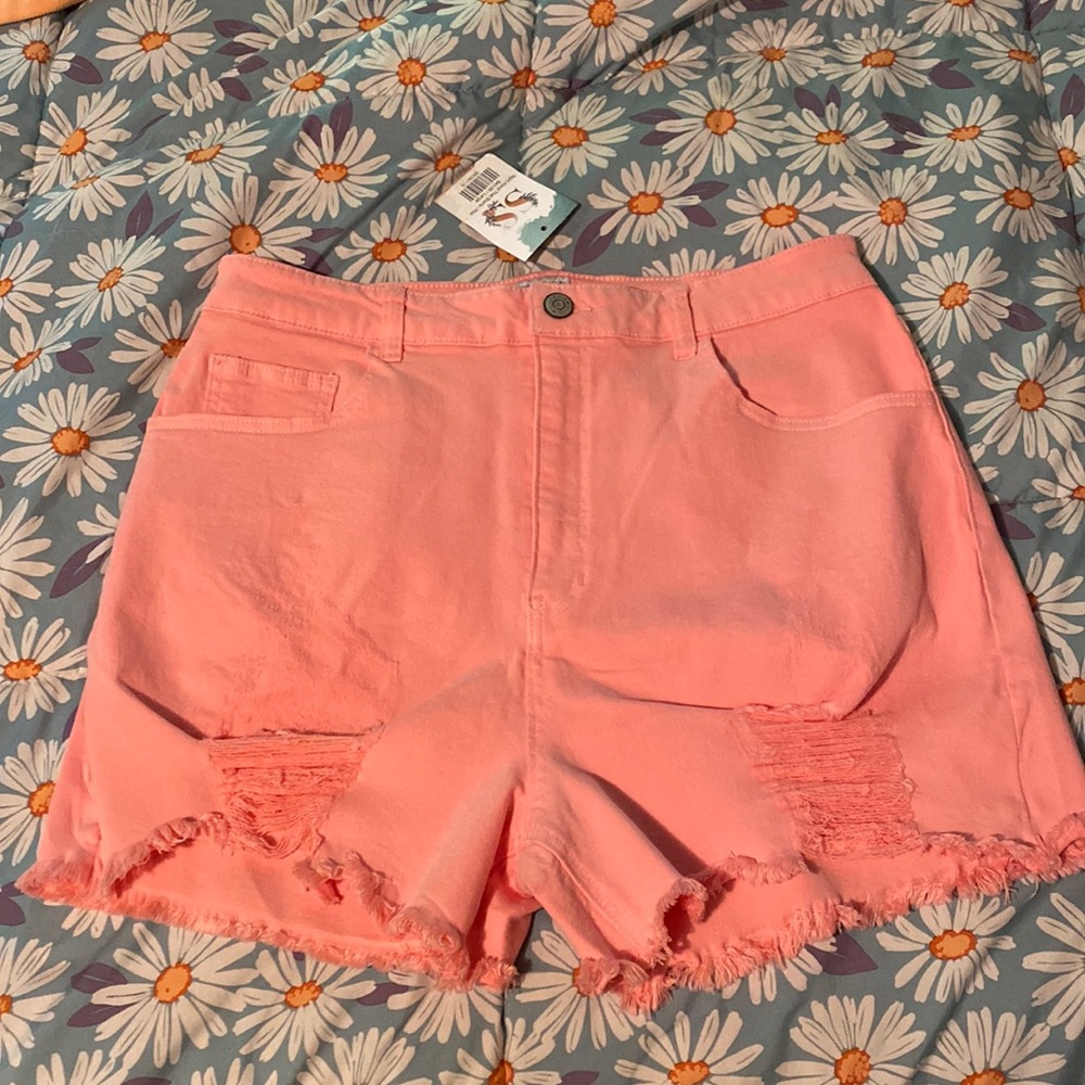 Pink shorts, NWT!